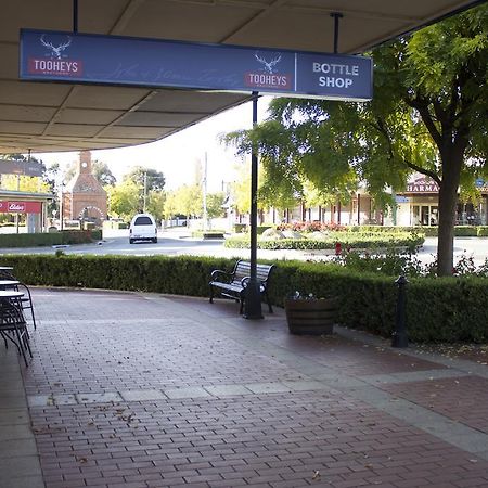 Court House Hotel Boorowa 외부 사진