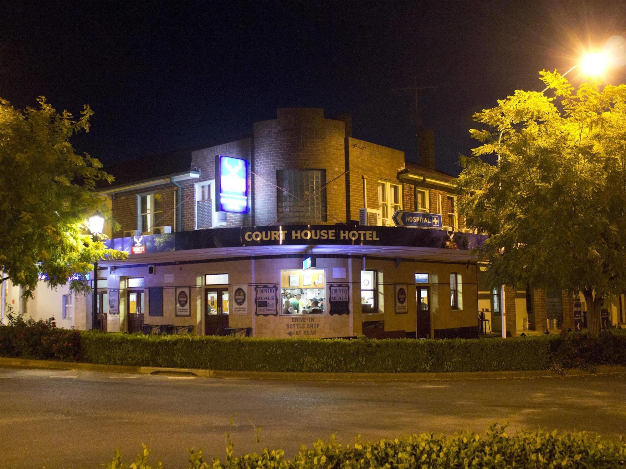 Court House Hotel Boorowa 외부 사진
