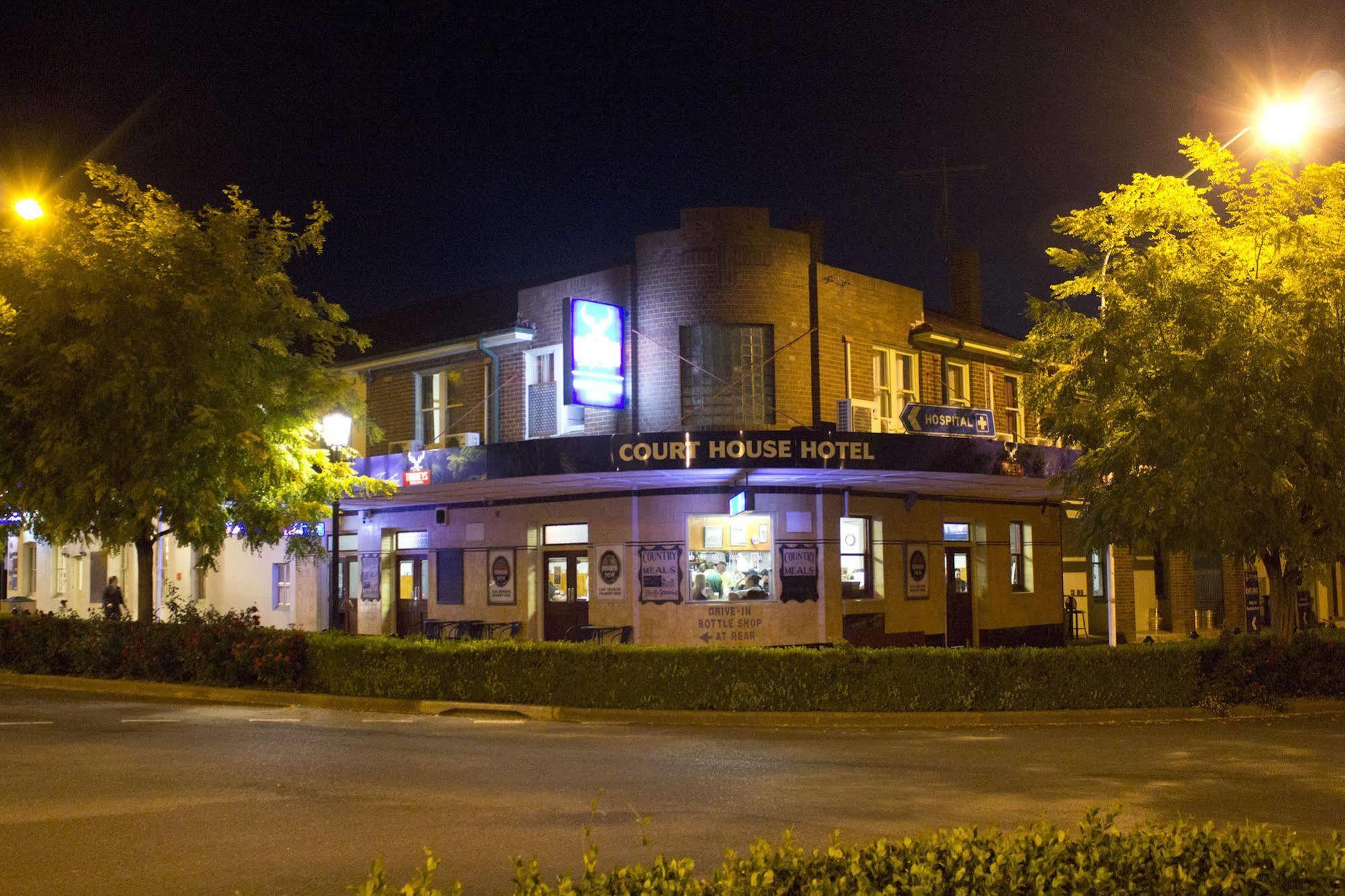 Court House Hotel Boorowa 외부 사진