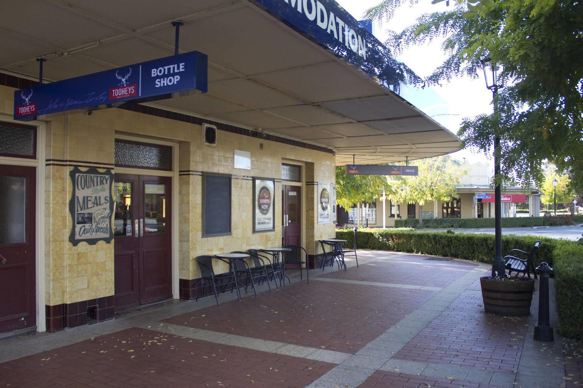Court House Hotel Boorowa 외부 사진